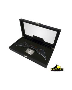 The Batman - Réplique 1/1 Batarang Limited Edition 36 Cm